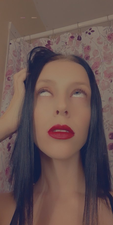 MojoChik01 nude actress images