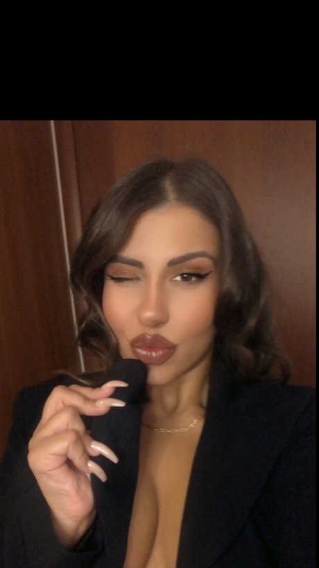 GreekLatinaGirl nice actress photo