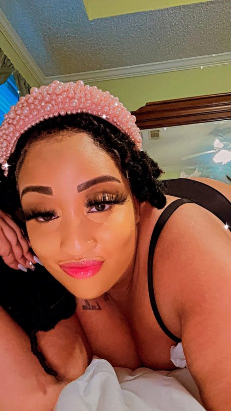 Ms TittyCity sex actress pics