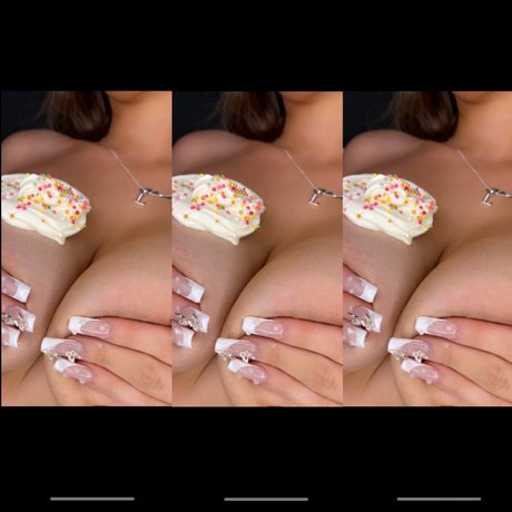 blonde secretary onlyfans nice photos