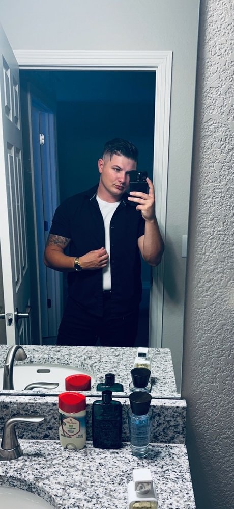 Jay2323 art star pic