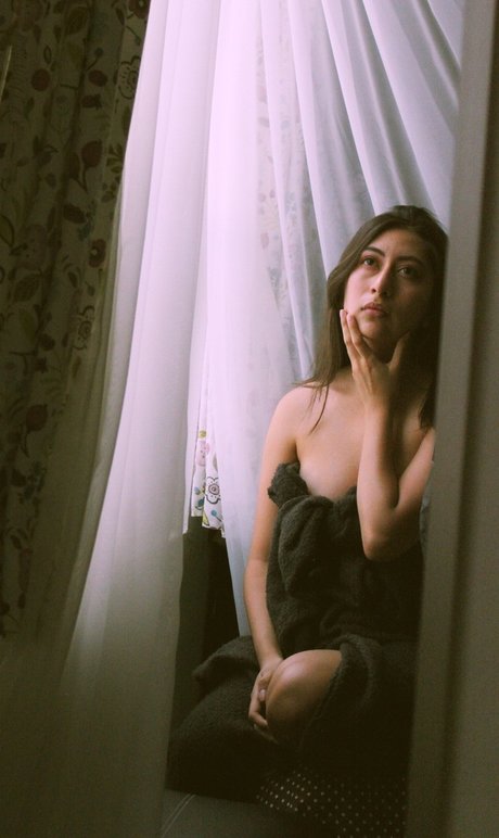 Mrs Darcy naked pornstar image