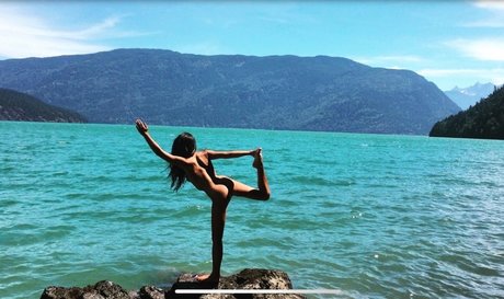 3737beach sexy model gallery