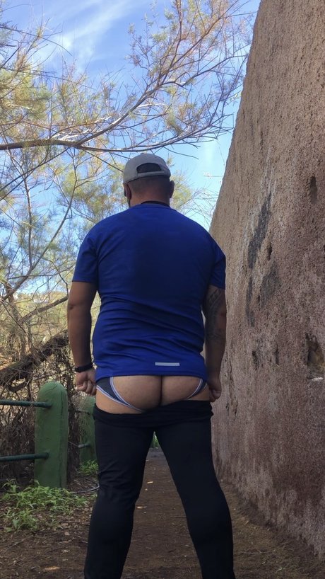 Mr Osarte star pornographic pics