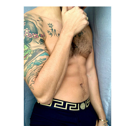 niko azraelfree naked actress gallery