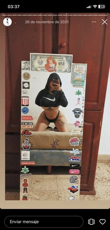 RomiGordillo7 exclusive model img