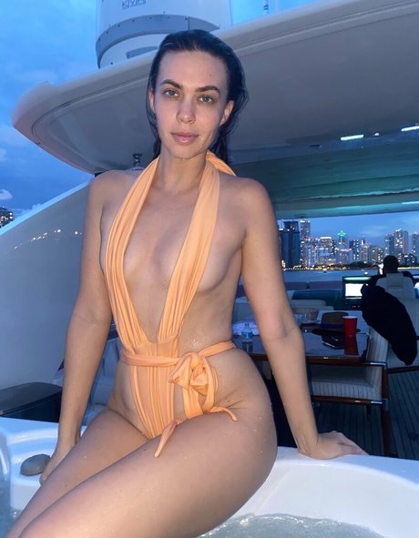 withlovesaraxo pornstar sexy img