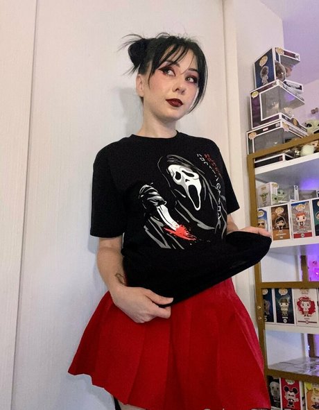 lewdmermaid model nude images