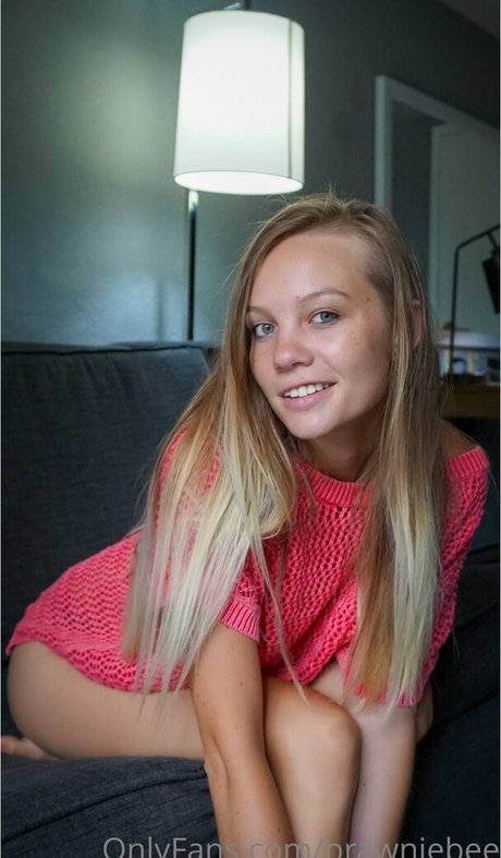 Brawniebee hd actress photos