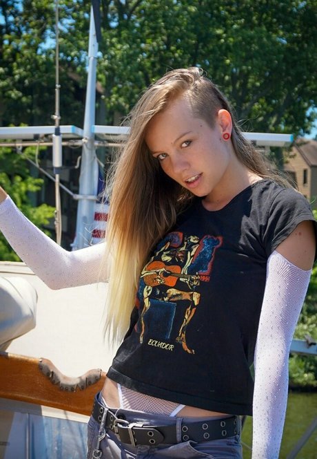 asian model onlyfans nice photo