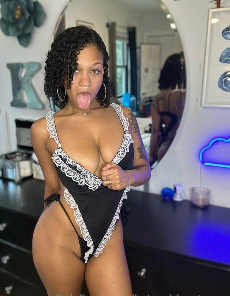 katgoddesstease perfect pornstar pictures