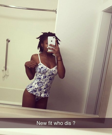 iwanthazelgrace nude actress img