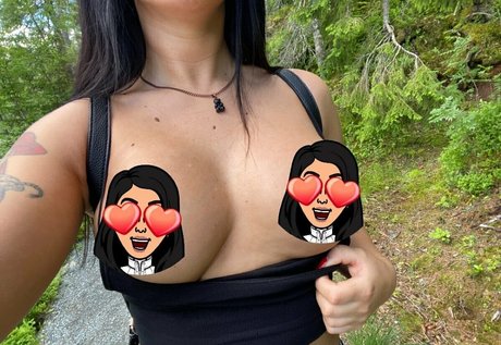 freaky onlyfans beautiful image