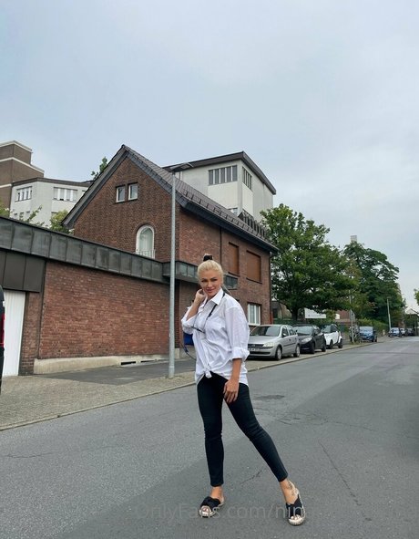 asian top onlyfans sexy nude pictures