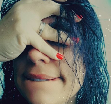 Denise Butterfly erotic actress image