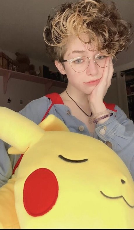 graceful addison art pornstar photo