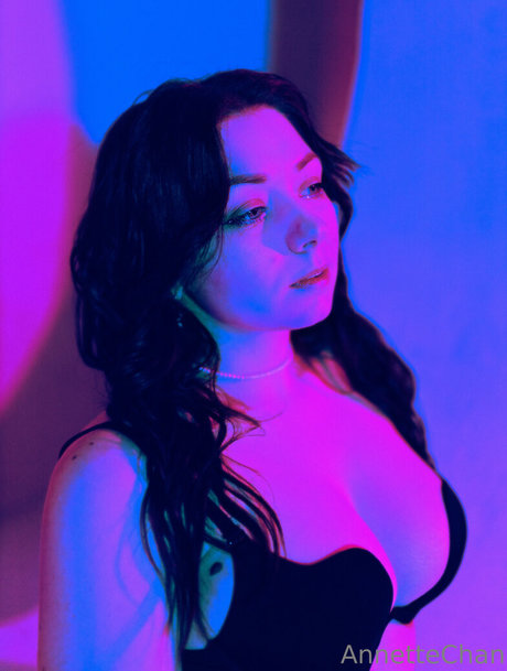 annettechan star high quality pics