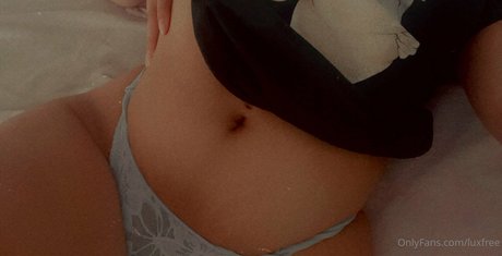 luxfree model pretty archive