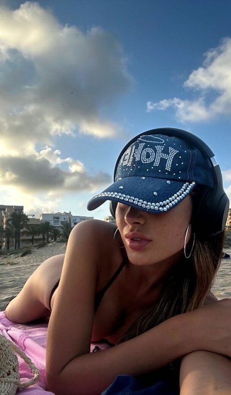 Sara Fructuoso pornstar nude pic