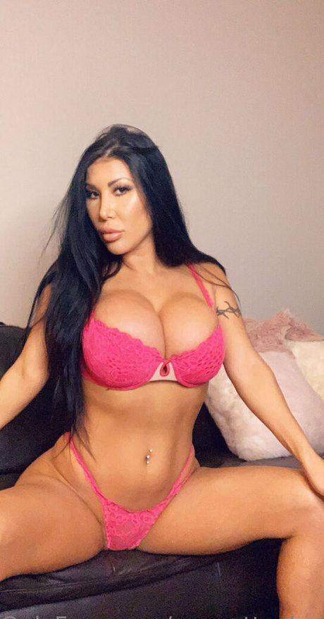 augusttaylorxxx hd actress photos