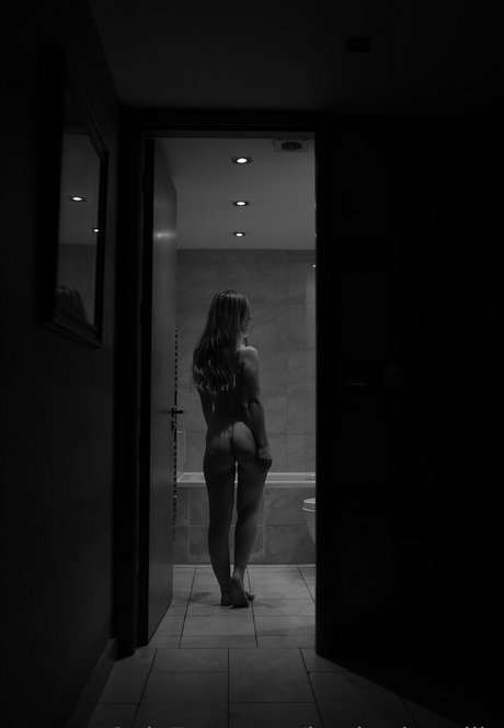 imcharlottelily free model pictures