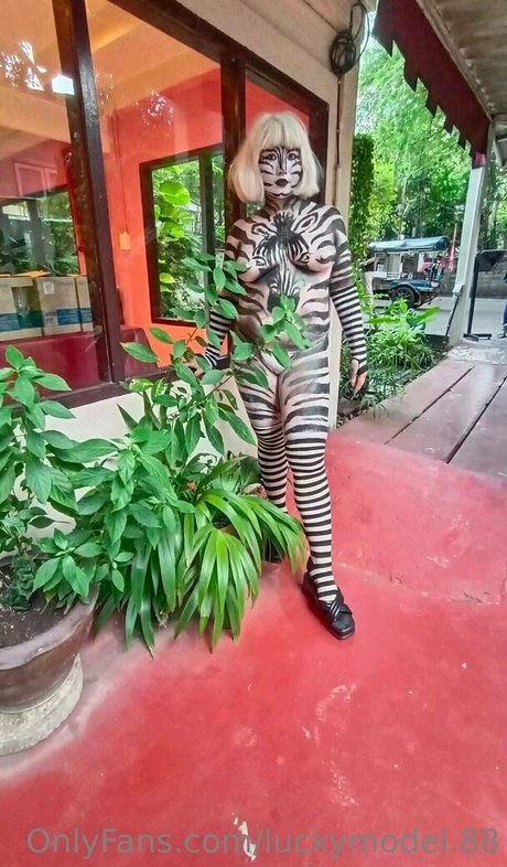 luckymodel 88 high quality pornstar photos