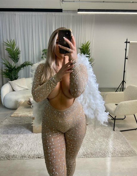 madelenewright beautiful model galleries