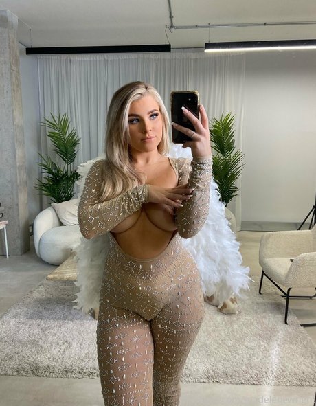 teen lingerie onlyfans top photos