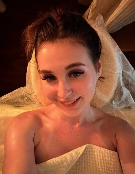 alexalungu pornstar pics