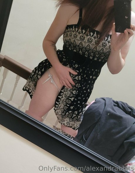 alexandrabbits model erotic image