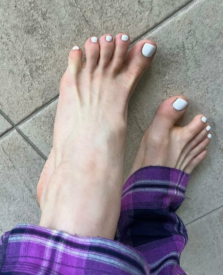 cutefeetyfeet pornstar best images