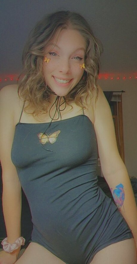 sneakiestbanana perfect actress pics