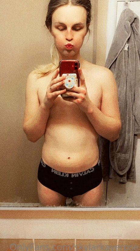 skylarkayerose pornstar free pictures