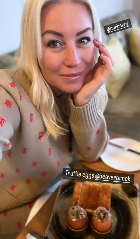 Denise Van Outen pornstar art photos
