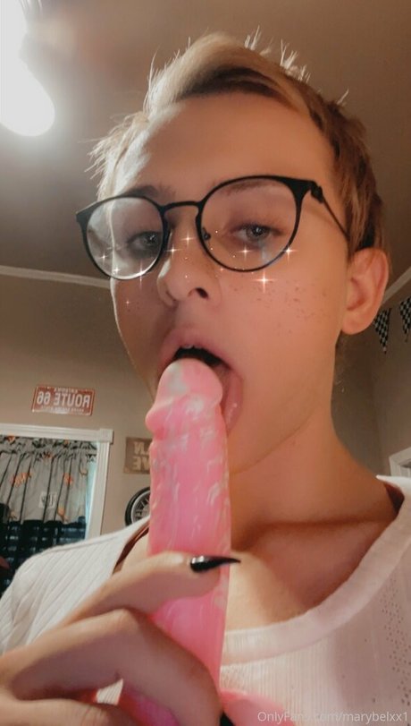 starfruitxx erotic star pic