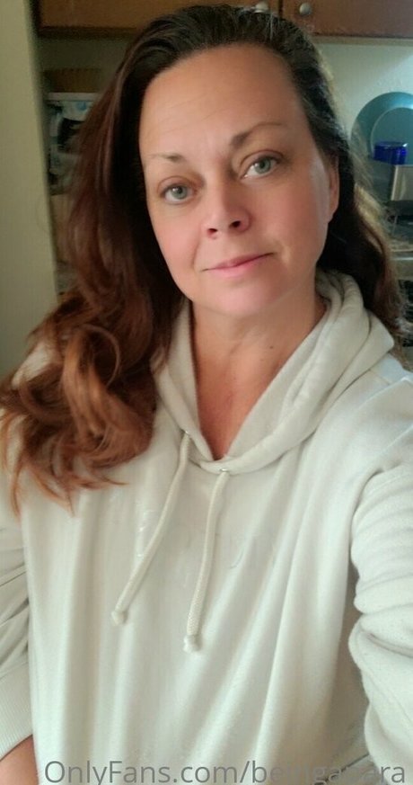 beingapara nice pornstar img