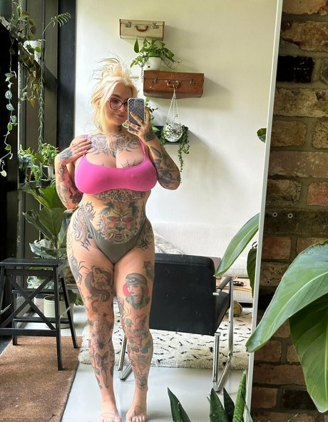 stupiderandhotter free star photos