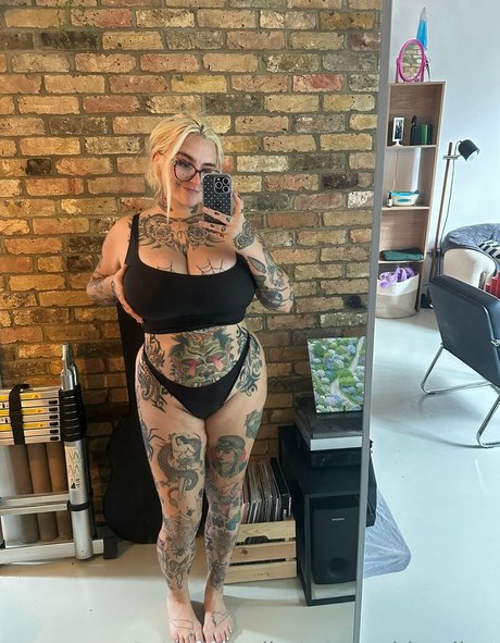 stupiderandhotter nudes pornstar galleries