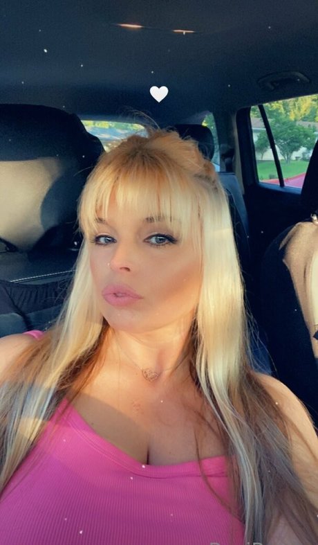 roxirenay model nude archive