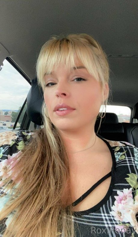 roxirenay hd pornstar galleries