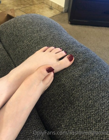 curvy muscle onlyfans sexy nudes pic