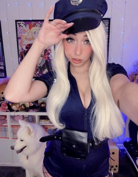 HowToMia best pornstar archive