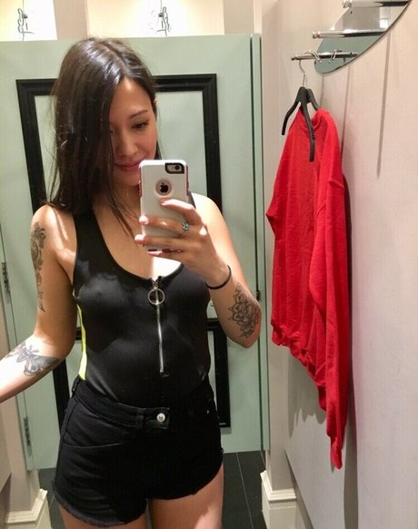 Laceyisanerd model hot picture