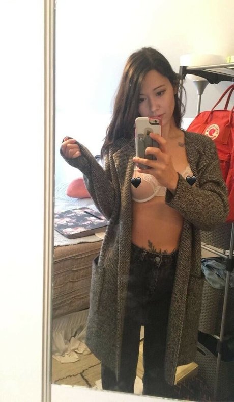 Laceyisanerd sexy model picture