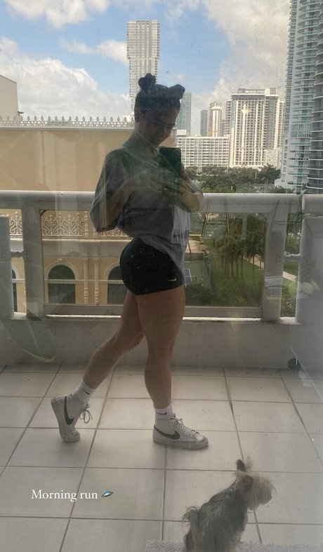 babe brunette onlyfans hot naked photos