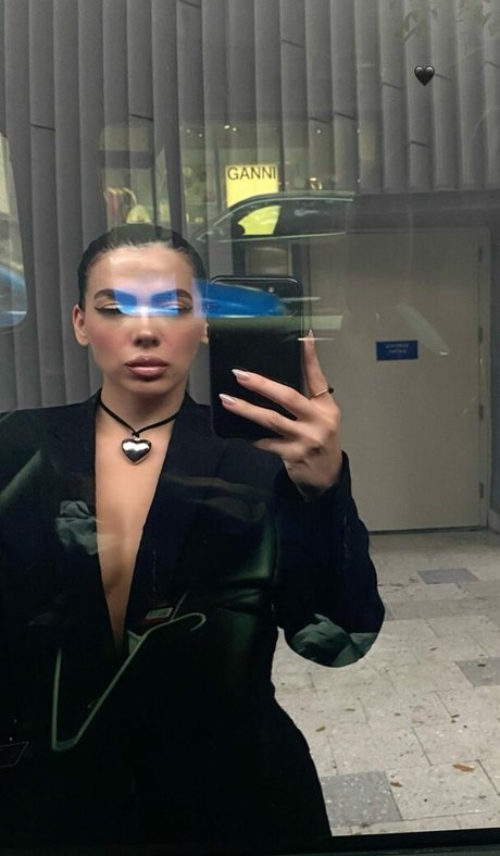 danellaurbaytv nice pornstar pics