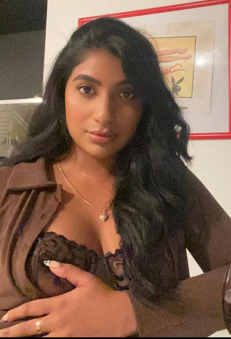 Reddotbitch pretty star img