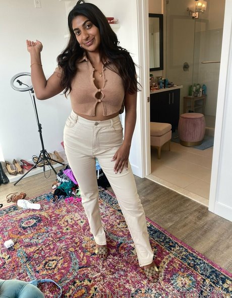 Reddotbitch star hot img