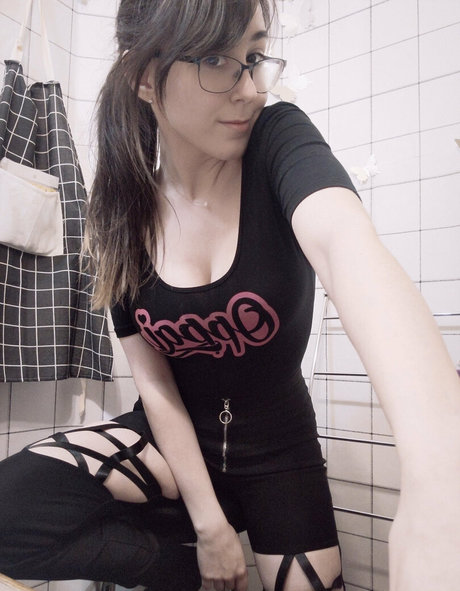 mouth onlyfans free naked archive