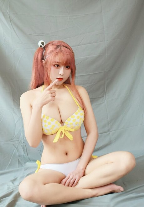 18 year old onlyfans hot naked picture